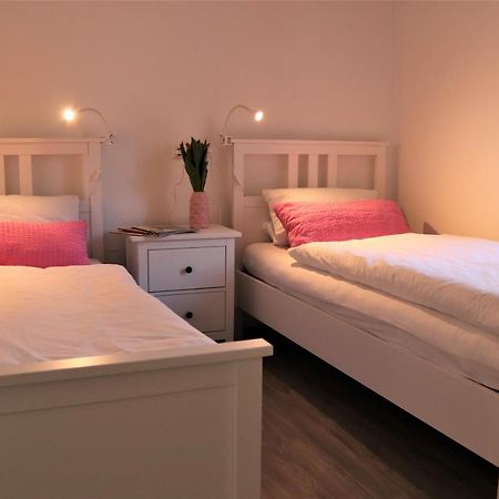 Schoene Ferienwohnung Vor Den Toren Pullman Citys Aicha vorm Wald ภายนอก รูปภาพ